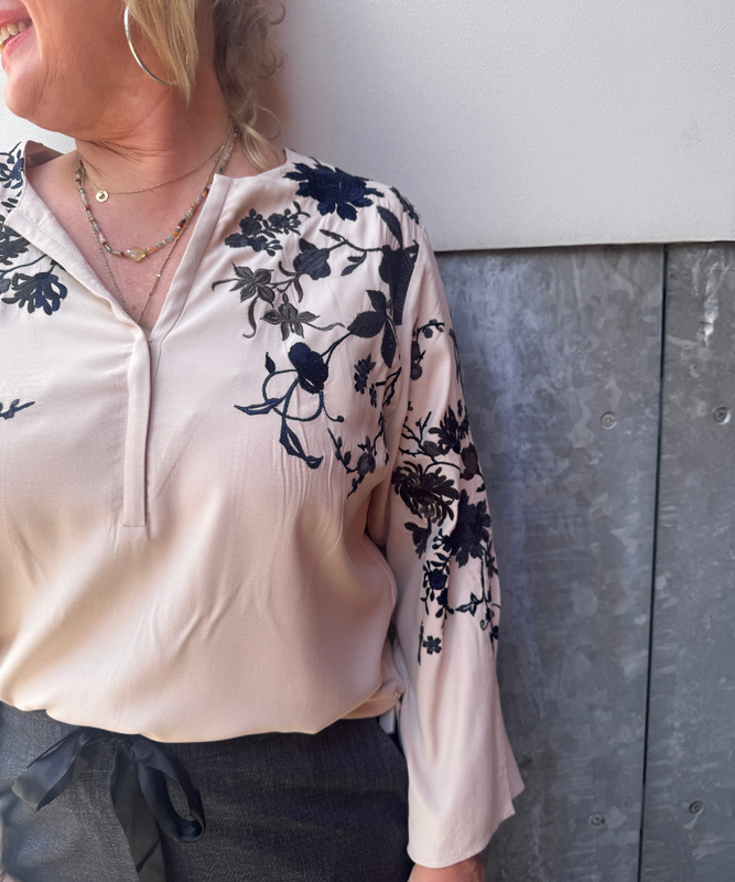 Top Gustav Naja 58637 / 7436 / 2020