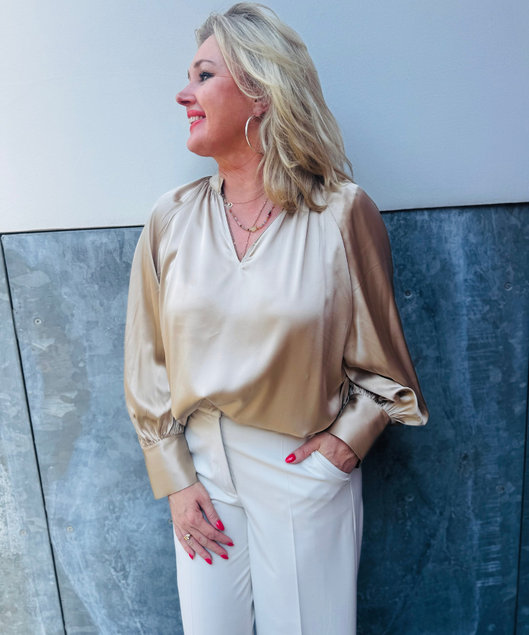 Top Herzen's Angelegenheit 25253 / 6105