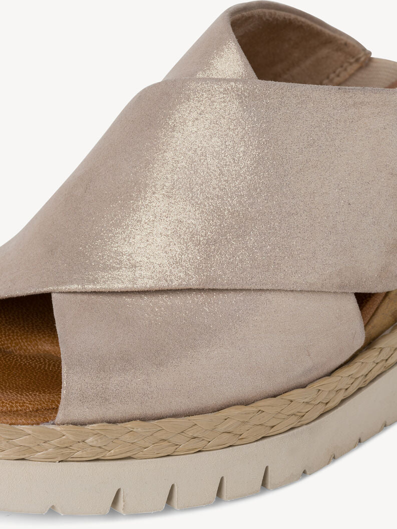 Slip-on Tamaris 1-1-27223