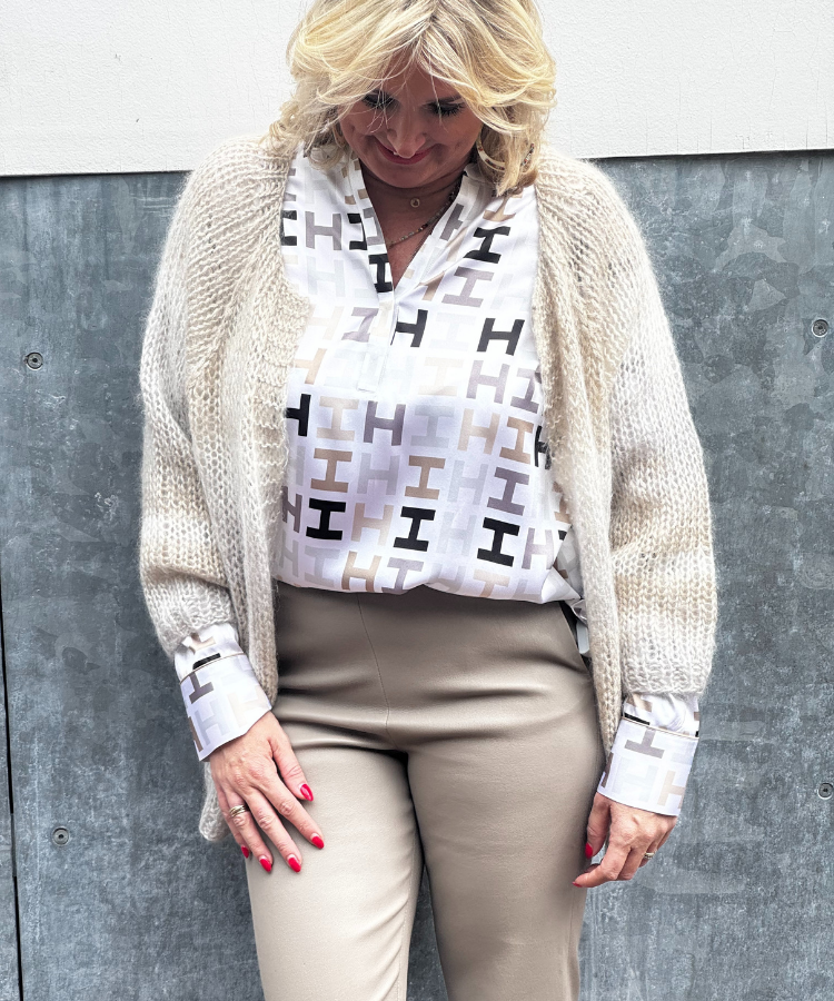 Top Herzen's Angelegenheit 25251 / 6186