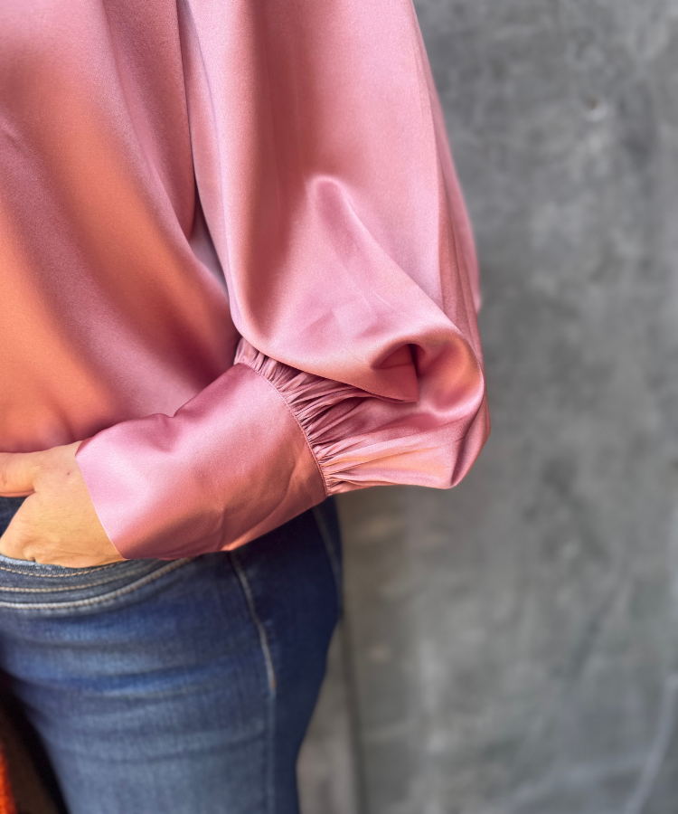 Top Herzen's Angelegenheit 25253 / 6105