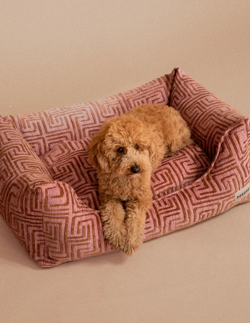 Dogguo Doolhof sofa hondenmand
